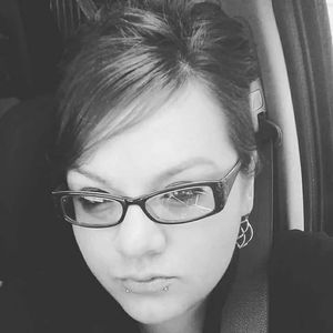 Meet your Posher, Tina